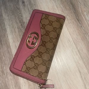 Authentic Gucci Wallet